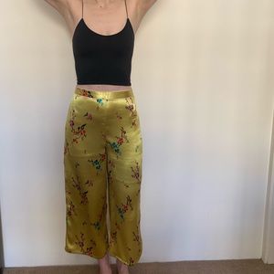 Urban Outfitter Cropped Wide Leg Pants SZ S
